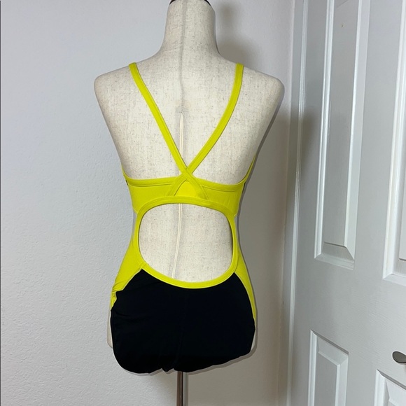 Speedo Black and Yellow One Piece Swimsuit - Picture 3 of 6